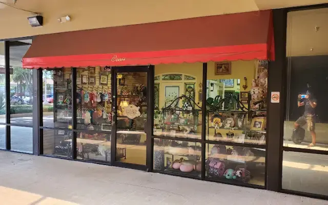 Coco's Pet Salon & Boutique in Plantation, FL