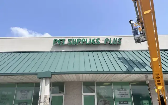 Pet Supplies Plus Novi in Novi, MI