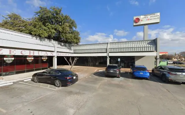 Earthwise Pet Nutrition & Grooming in Fort Worth, TX