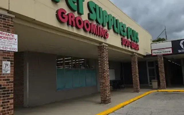Pet Supplies Plus Chicago in Chicago, IL