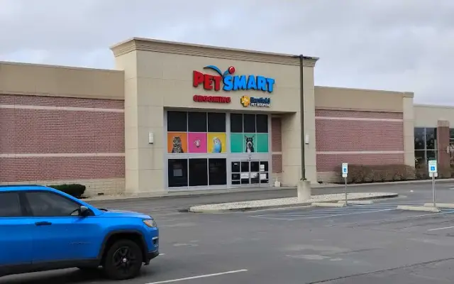 PetSmart in Avon, IN