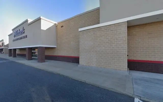 PetSmart Grooming in Chambersburg, PA
