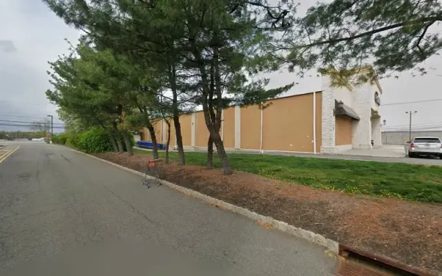 PetSmart Grooming in East Hanover, NJ