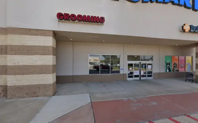 PetSmart Doggie Day Camp in Pasadena, TX