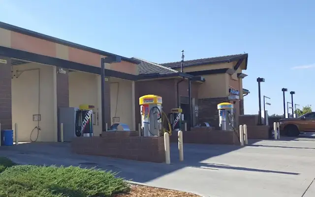 Autowash @ Fox Hill Car Wash in Aurora, CO