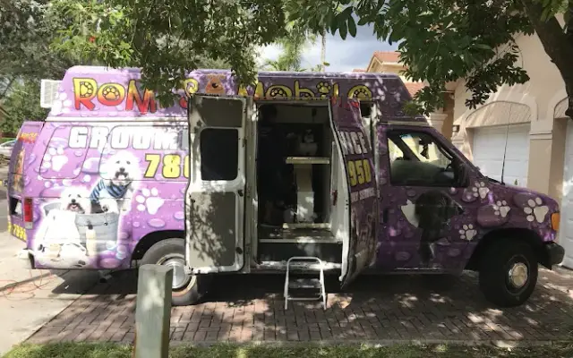 Romis mobile pet grooming in Miami Springs, FL