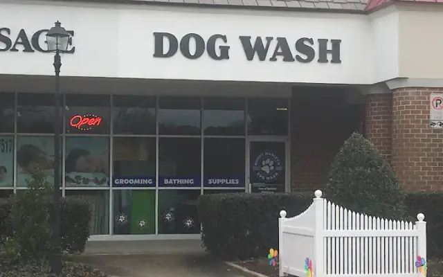 Muddy Marley's Dog Wash in Williamsburg, VA