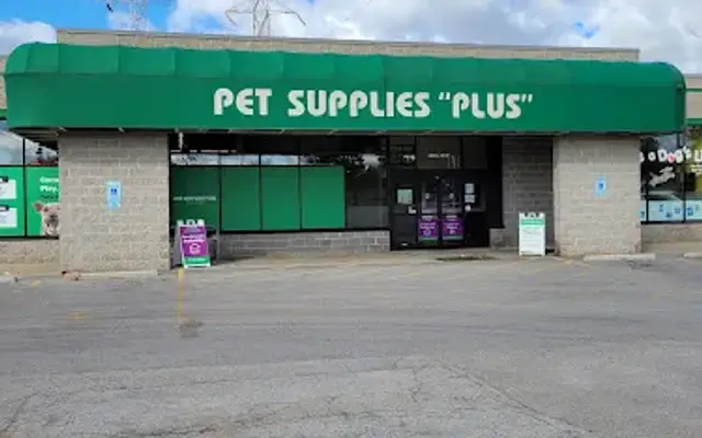 Pet Supplies Plus Greenfield in Greenfield, WI