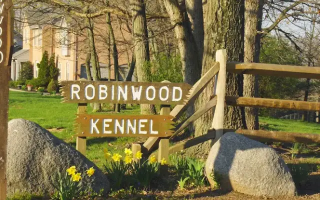 Robinwood Kennel in Highland Heights, KY