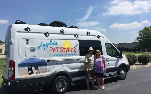Angela's Pet Styling Mobile in Portland, OR