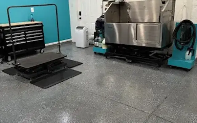 Tailored Tails Studio in Glendale, AZ