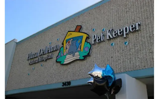 Plaza Del Amo Animal Hospital & Pet Keeper in Torrance, CA