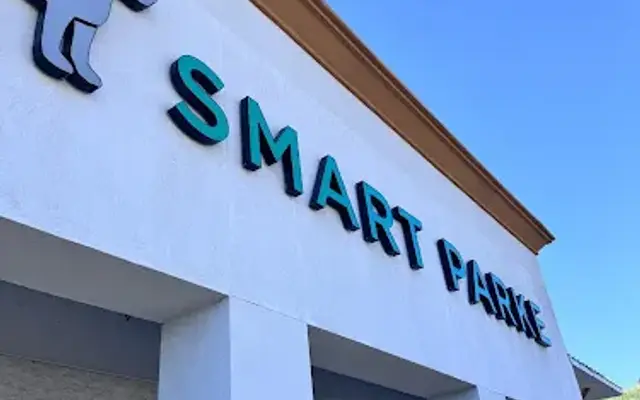 Smart Parke Luxury Dog Boarding - Laguna Woods, CA in Laguna Woods, CA