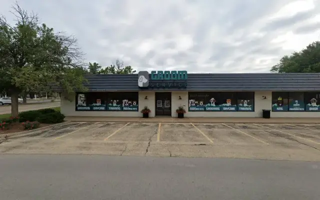 Groom Service in Peoria, IL
