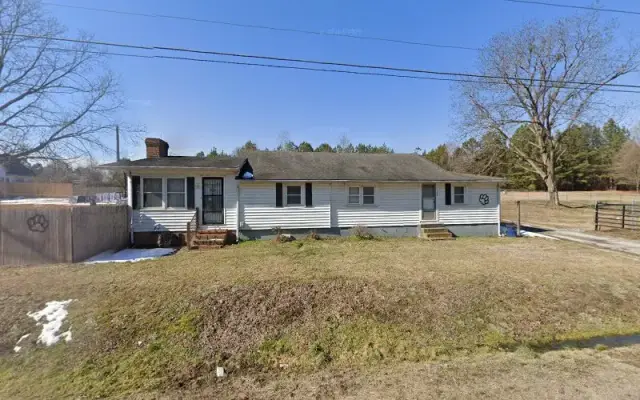 Amy's kritter care in Salisbury, NC