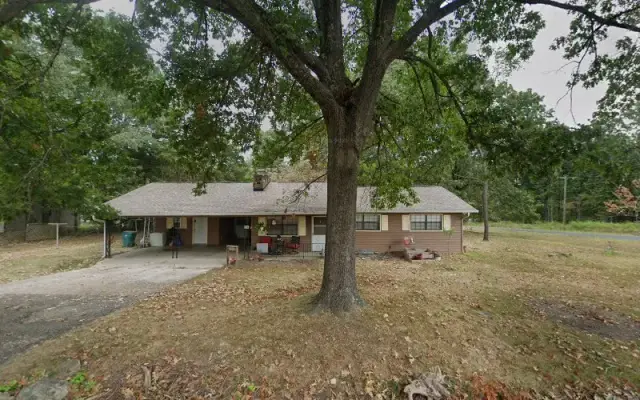 Pampered Paws Pet Resort in Bull Shoals, AR