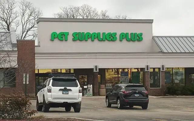 Pet Supplies Plus Deerfield in Deerfield, IL
