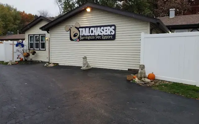 Tailchasers Barrington Pet Resort in Lake Barrington, IL