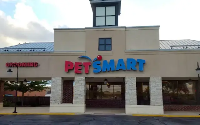 PetSmart in Wheaton, IL