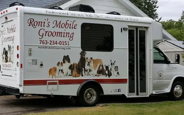 Roni's Mobile Grooming LLC in Pensacola, FL