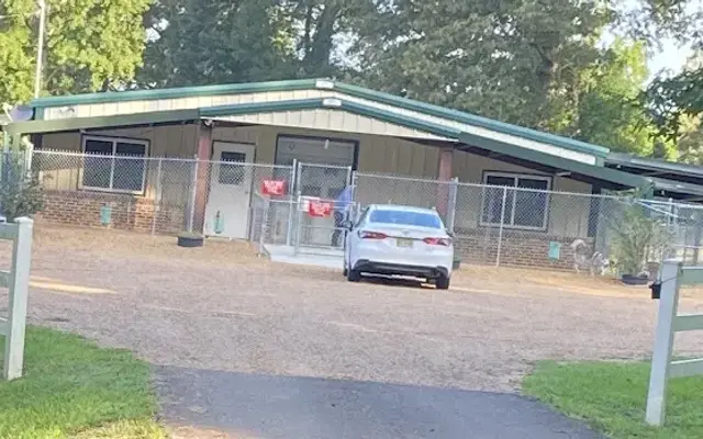 K9 Cabins in Brookhaven, MS