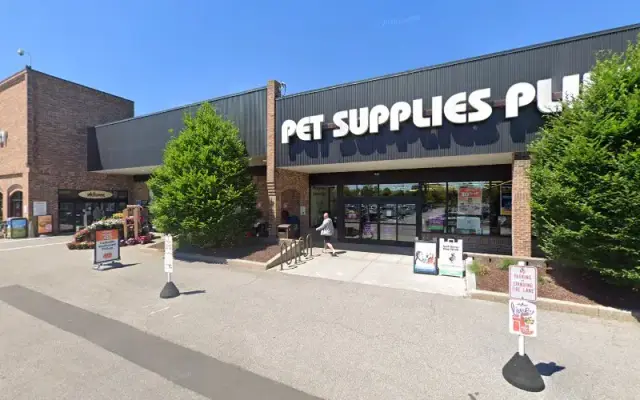Pet Supplies Plus Greece Grooming in Rochester, NY