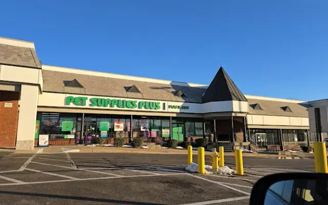 Pet Supplies Plus Ballwin in Ballwin, MO