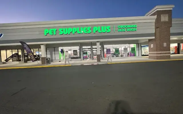 Pet Supplies Plus Sterling in Sterling, VA