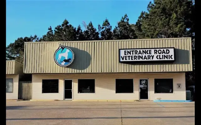 Entrance Road Veterinary Clinic in Leesville, LA