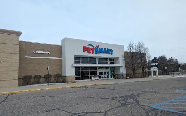 PetSmart in Fort Gratiot Township, MI