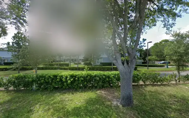Rues corner in Spring Hill, FL