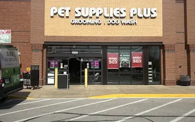 Pet Supplies Plus St. Charles in St Charles, MO