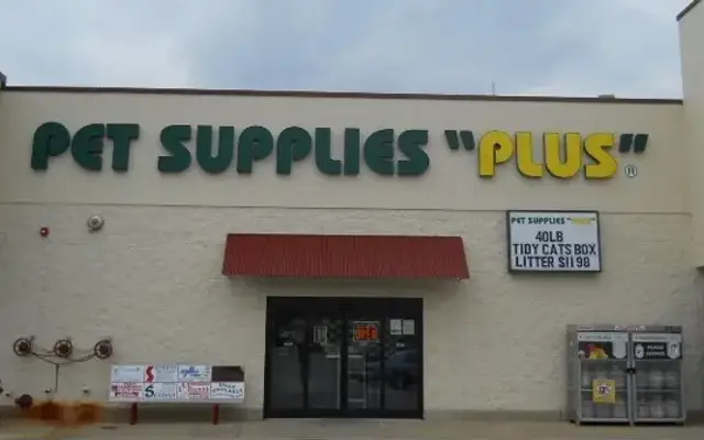 Pet Supplies Plus Pekin in Pekin, IL