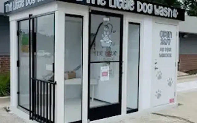 The Little Dog Wash in Walworth, WI