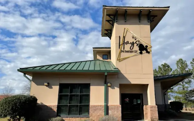 Hays pet Boutique Flowood in Flowood, MS