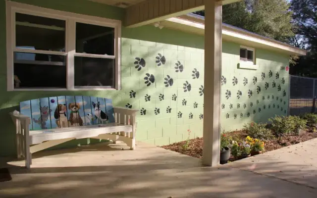 Great Oak Pet Resort in Marianna, FL