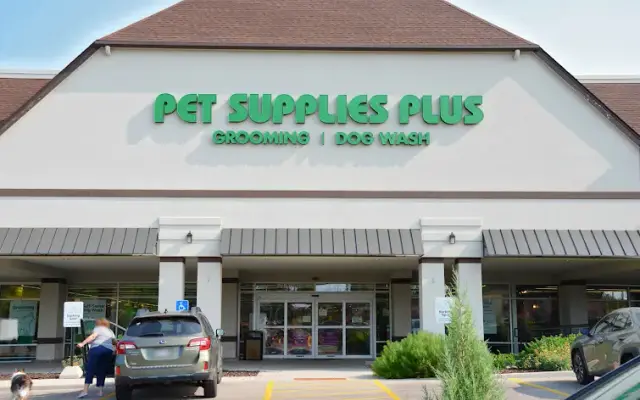 Pet Supplies Plus Germantown in Germantown, WI