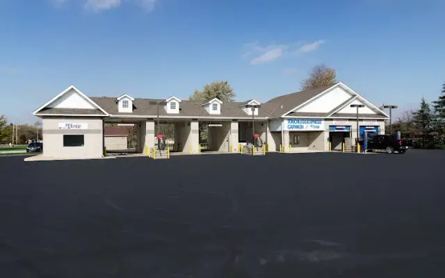 Touchless Express Car Wash & Pet Spaw in Marion, OH