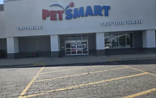 PetSmart in Holland, MI