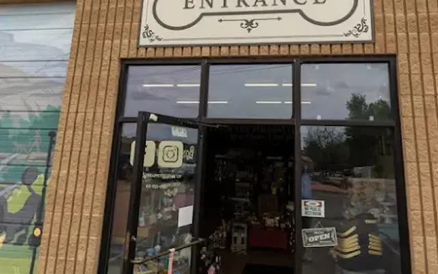 Bone Appetit Natural Pet Pantry & Self Dog Wash in La Verkin, UT