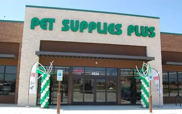 Pet Supplies Plus Heritage Trace in Fort Worth, TX