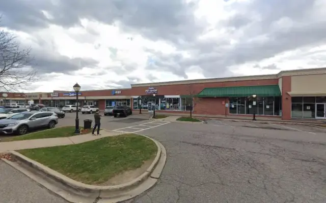 Family Pet Shop Dog Wash & Grooming in Farmington, MI