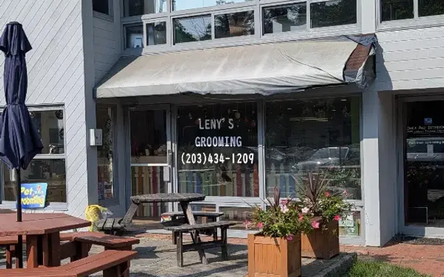 Leny’s Grooming in Wilton, CT
