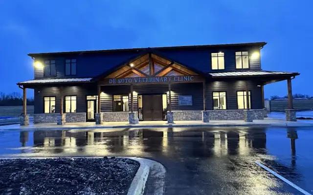 De Soto Veterinary Clinic in De Soto, KS