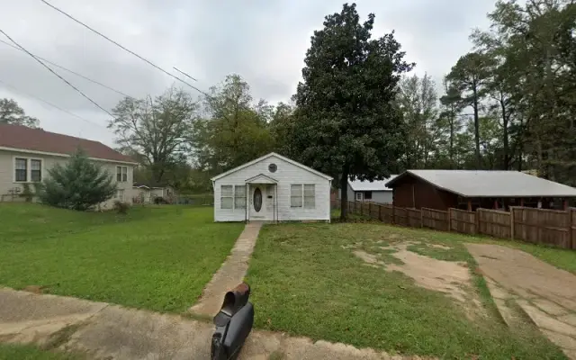 Top dog pet grooming & boarding in Philadelphia, MS