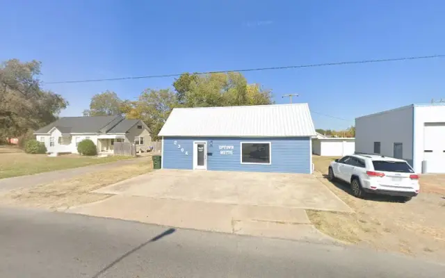 Uptown Mutts in Muskogee, OK