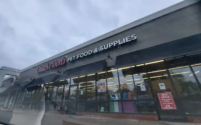 Chuck & Don's Pet Food & Supplies in Bloomington, MN