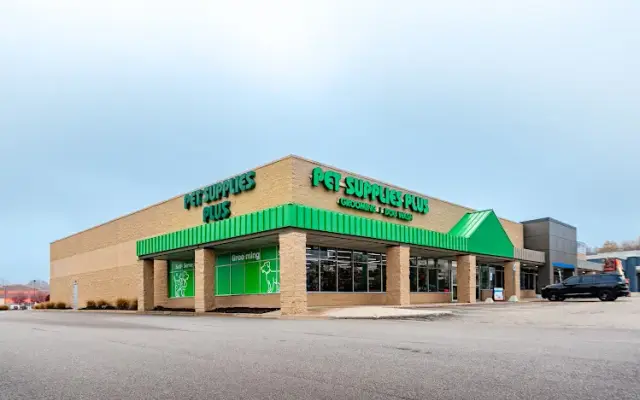 Pet Supplies Plus Grandville in Grandville, MI
