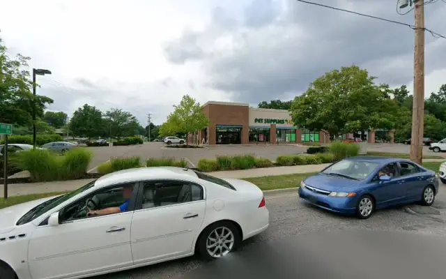 Pet Supplies Plus Okemos Grooming in Okemos, MI