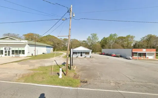 Woofy World, LLC in Hartwell, GA